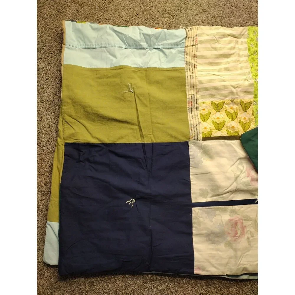 VTG Homemade Pull Square Granny Quilt W/Vibrant Accent Colors Cottage Core 53x70